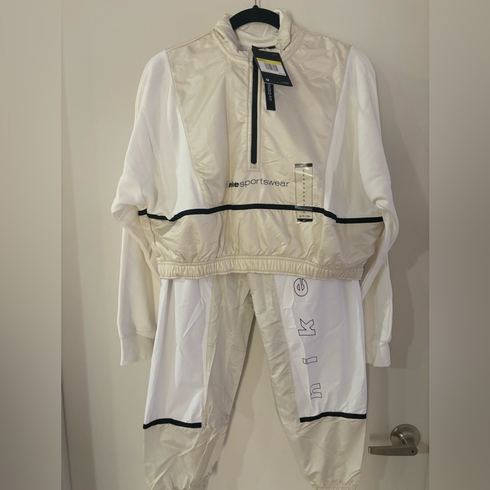 Nike Sweat Suit